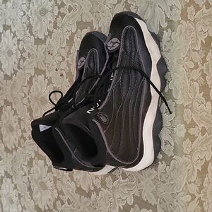 Air Jordan pro strong black white